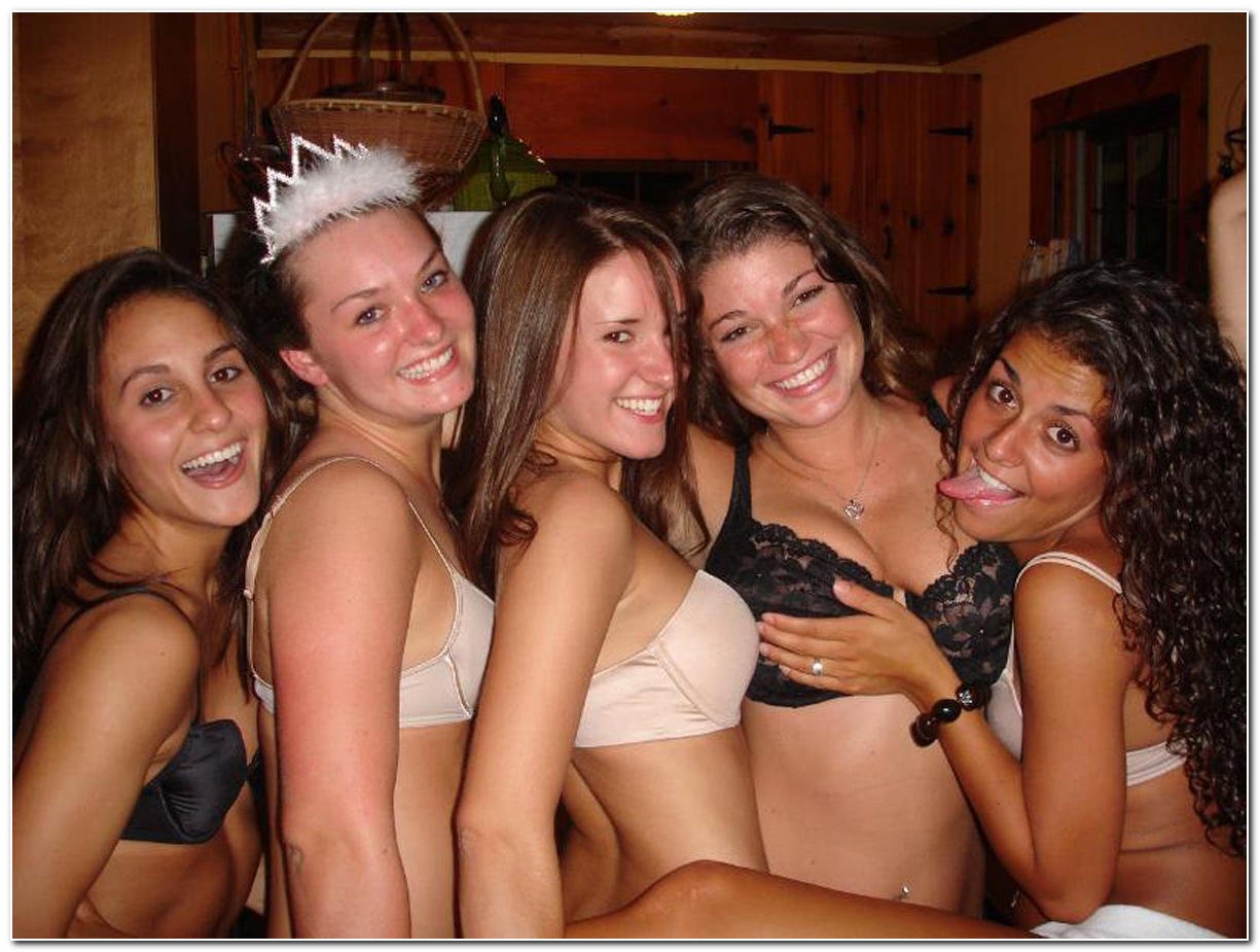 Party sluts then, bridesmaids now #tBynqUZN