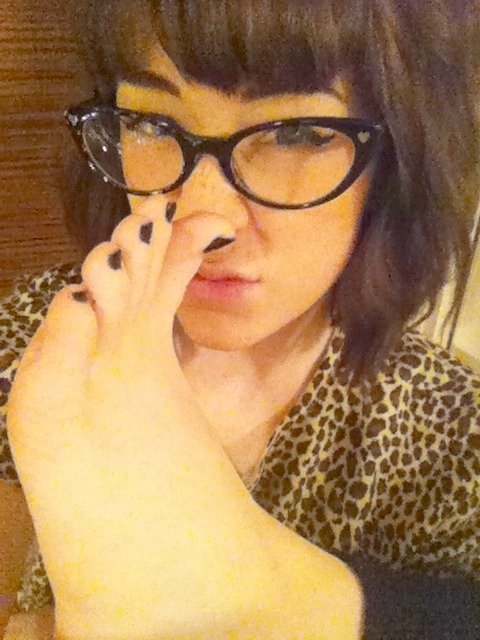 hairstylist's foot slut past #AZN4OSPE