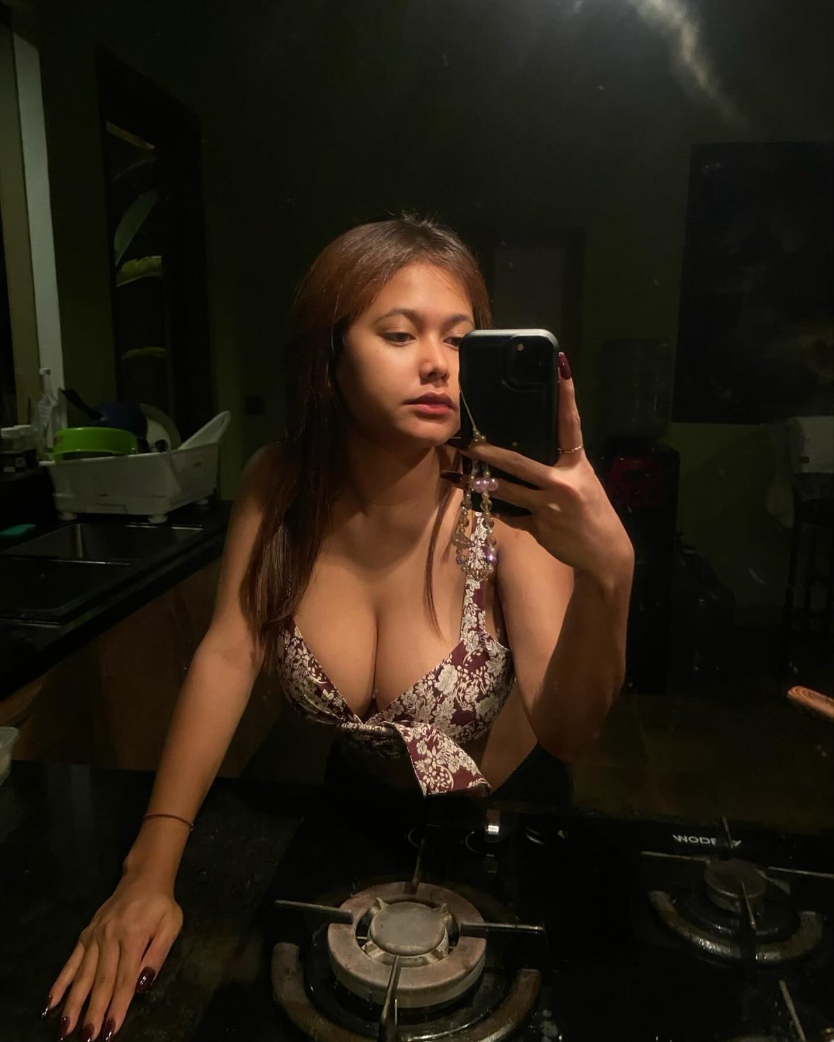 I love Indonesia girl with big boob. Almost 70% of them has big boob doesn't matter skinny or thicc #IjGiRrNq