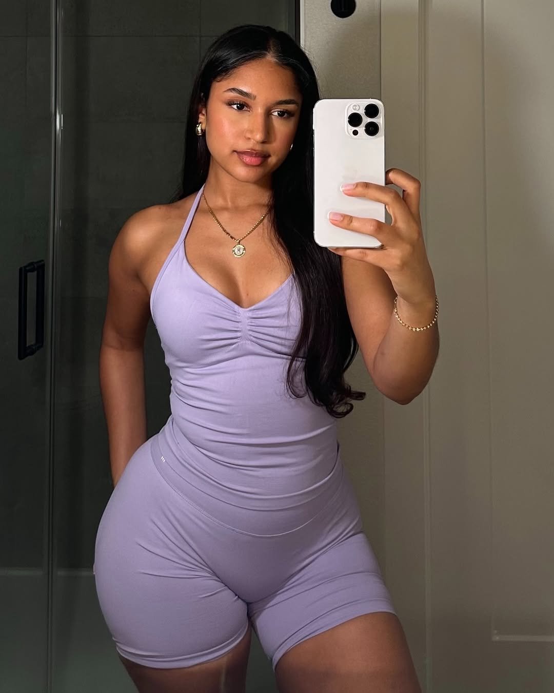 goon to latina hips and legs 1 #qZWw4Toh