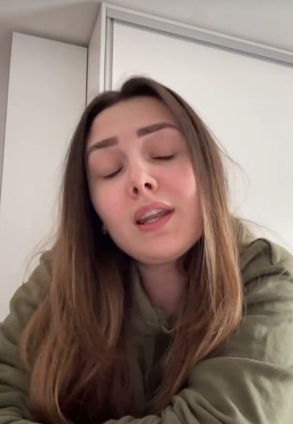 slutty whore I think her name is sanny #FOSAVMuF