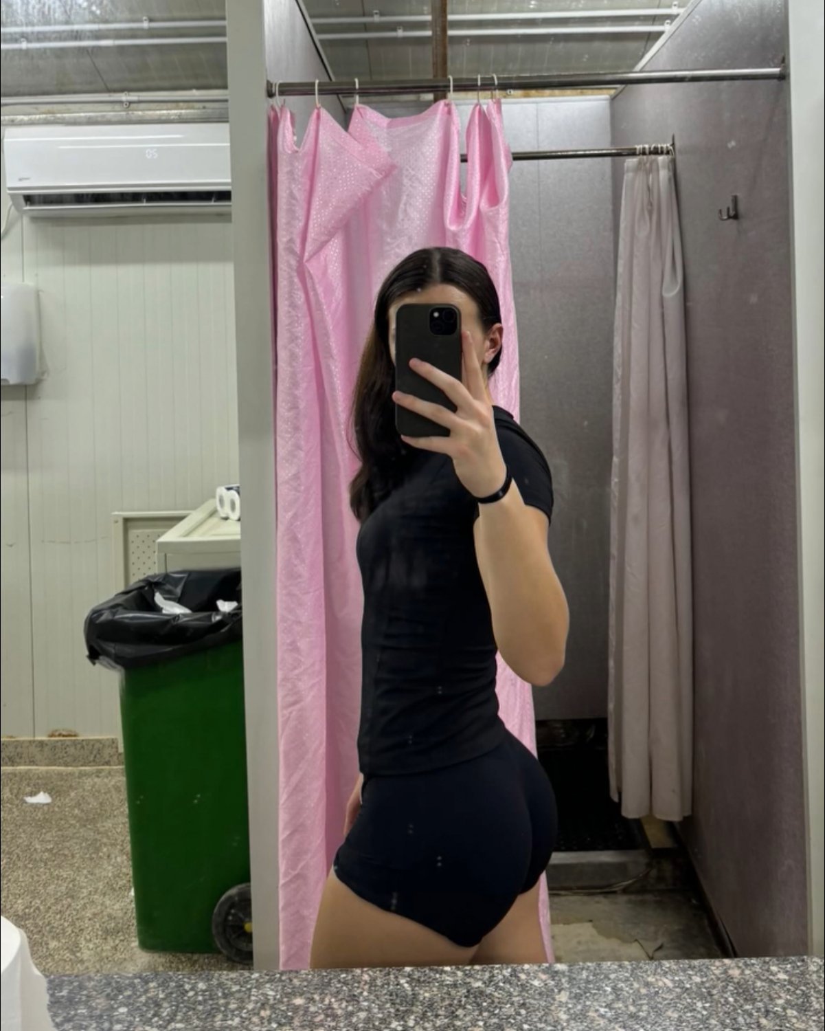 Cuck wants his thick ass cousin to be a famous webslut #7vhZH2Tl