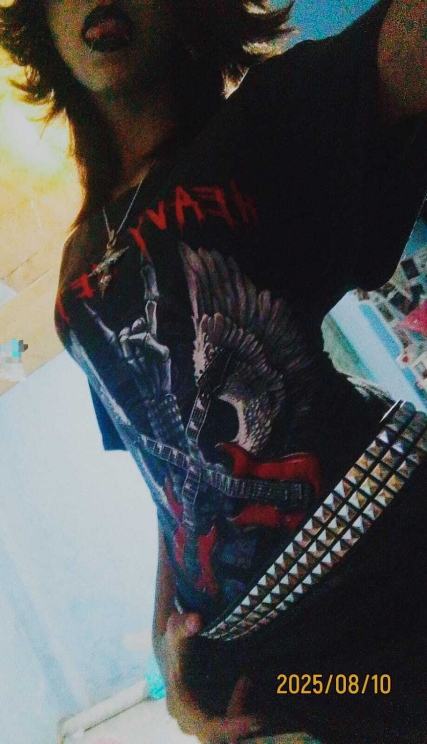 Pendeja gotica #rXRvMjaY