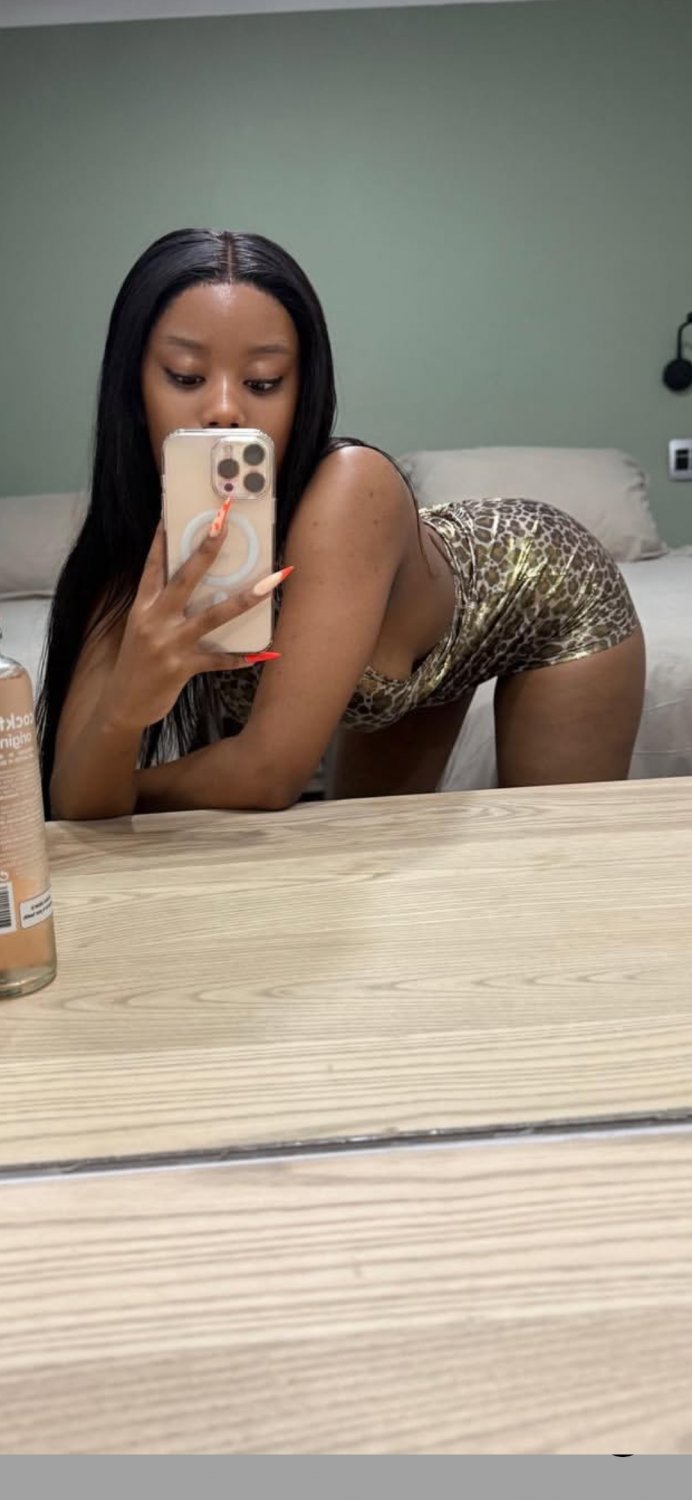 Sexy Ass Baddie from South Africa #udBKJsgr