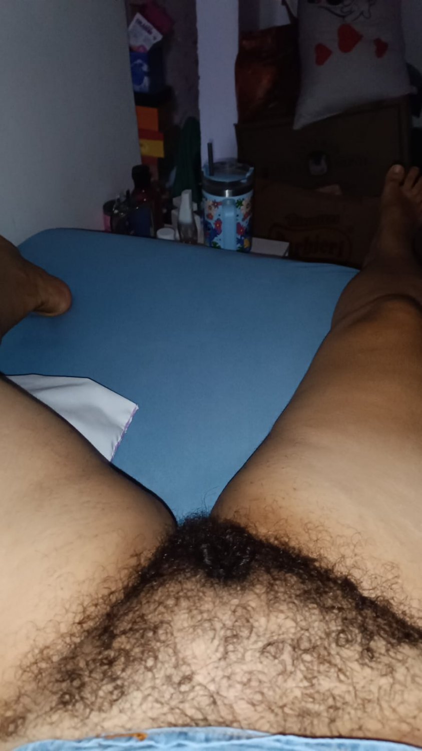 My wife hairy pussy #HImrlyhQ